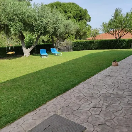 Holiday home Kostas
